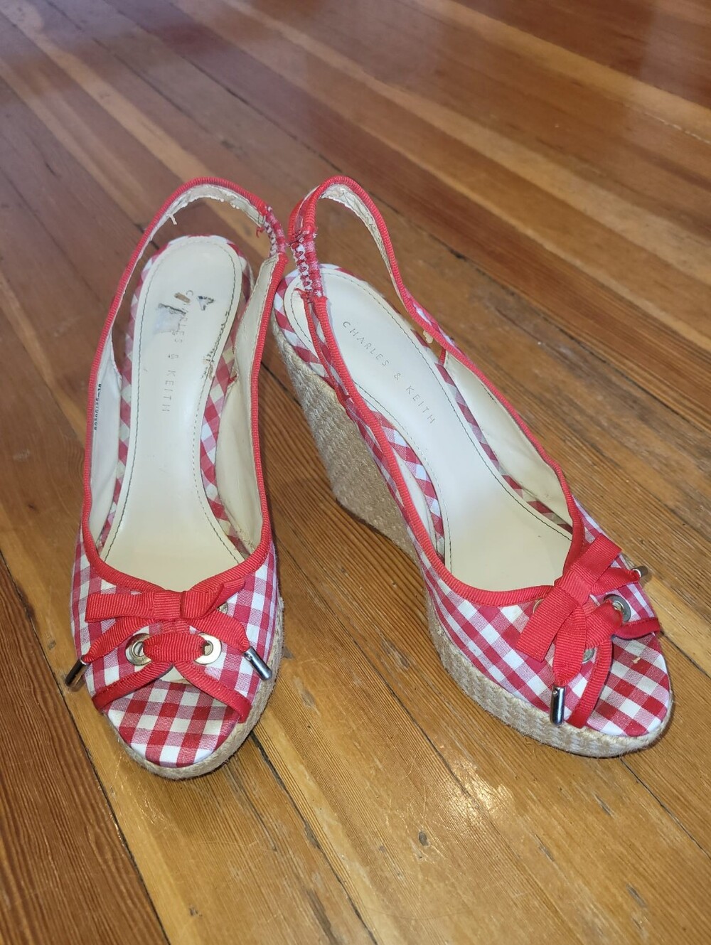 Charles & Keith Red Gingham Peep Toe Espadrille Wedge Slingbacks Size 8